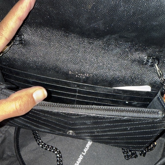 SAINT LAURENT
Cassandre Chain matelassé textured-leather wallet - Picture 3 of 6